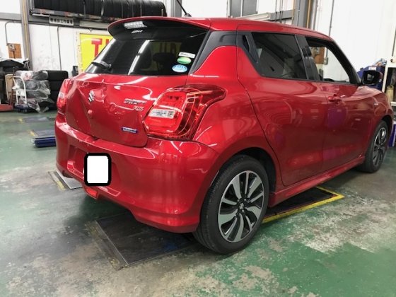 ZC33Sスズキ・スイフトハイブリッドRSの追突事故修理 スイフト スズキ